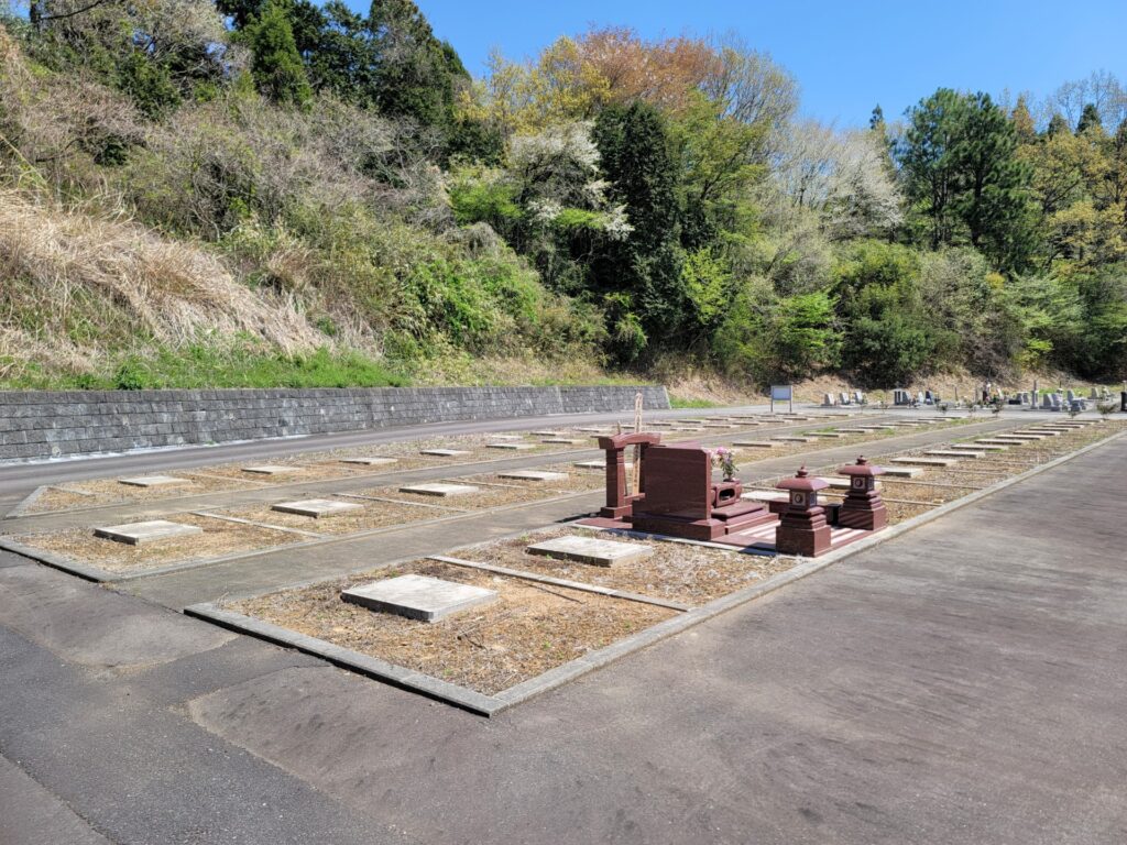 山田霊園 円通寺檀家様専用 規格墓所 1.8m×2.5m H-1区画