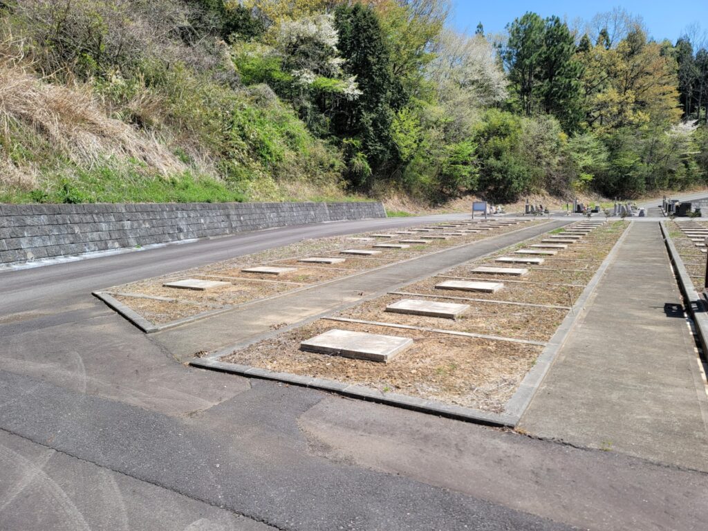 山田霊園 円通寺檀家様専用 規格墓所 1.8m×2.5m H-1区画